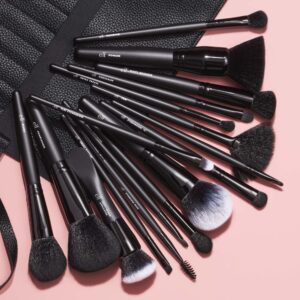 E.L.F. Ultimate Makeup Brush Set & Travel Roll, 17-Piece Brush Kit, Brushes For Eyeshadow, Foundation, Powder, Concealer & More, Vegan & Cruelty-Free - Image 3