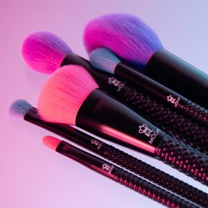 Moda Brush Neon Nights 6pc Full Face Makeup Brush Kit - Image 3