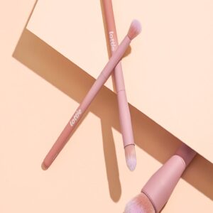 Lottie London Dense Smudger Brush, 100% Vegan, LE95 - Image 5