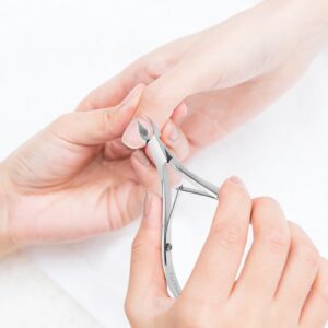 Huauoo 3-Piece Stainless Steel Cuticle Nipper Kit with Full Jaw Nipper, Pusher & Remover, Silver - Image 6