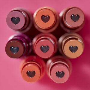 Hydrating Lip Shine - Image 10