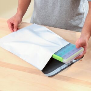 Pen+Gear Self-Seal Poly Flexible Mailers, 5 (10.5 in. x 16 in.), White, 25-Count - Image 3