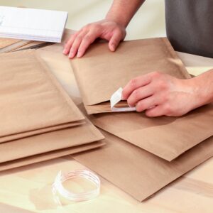 Pen+Gear Self-Seal Honeycomb Padded Mailer, 2 (8.5 in. x 11 in.), Brown, 5-Count - Image 4